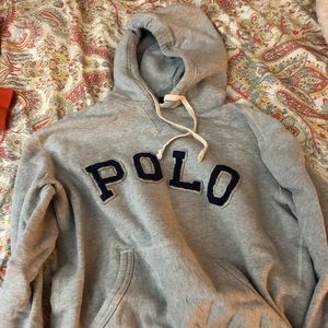 GRAY POLO SWEATSHIRT